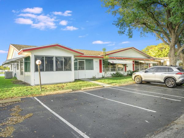 8547 NW 12th Street, Unit #a182, Plantation, FL 33322