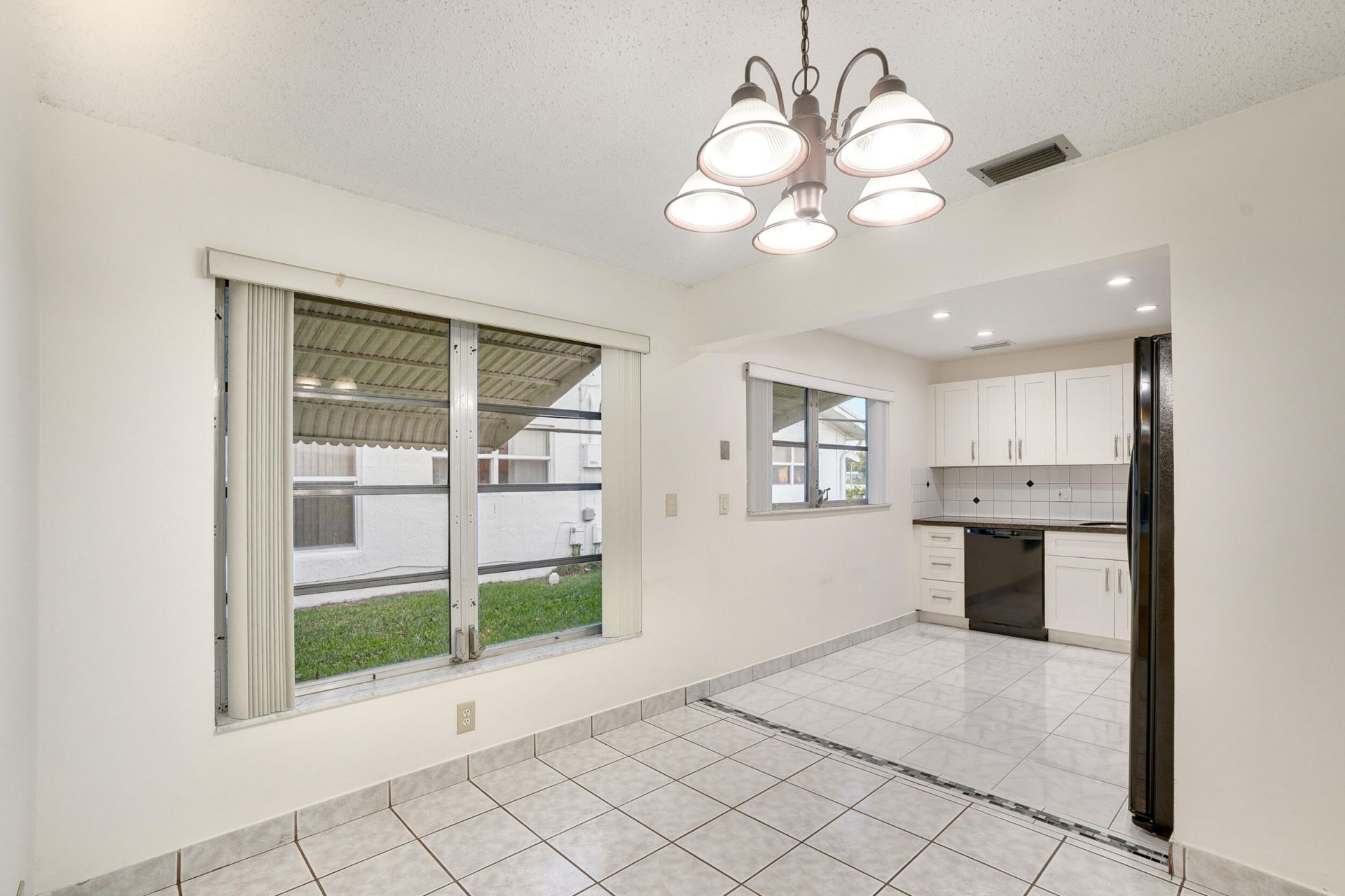 8547 NW 12th Street, Unit #a182, Plantation, FL 33322 Photo