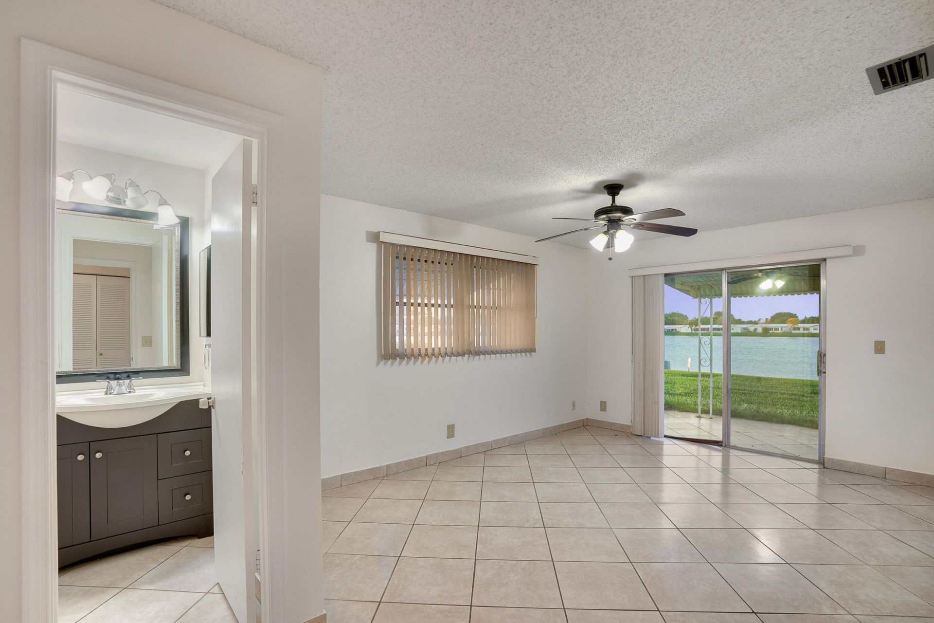8547 NW 12th Street, Unit #a182, Plantation, FL 33322 Photo