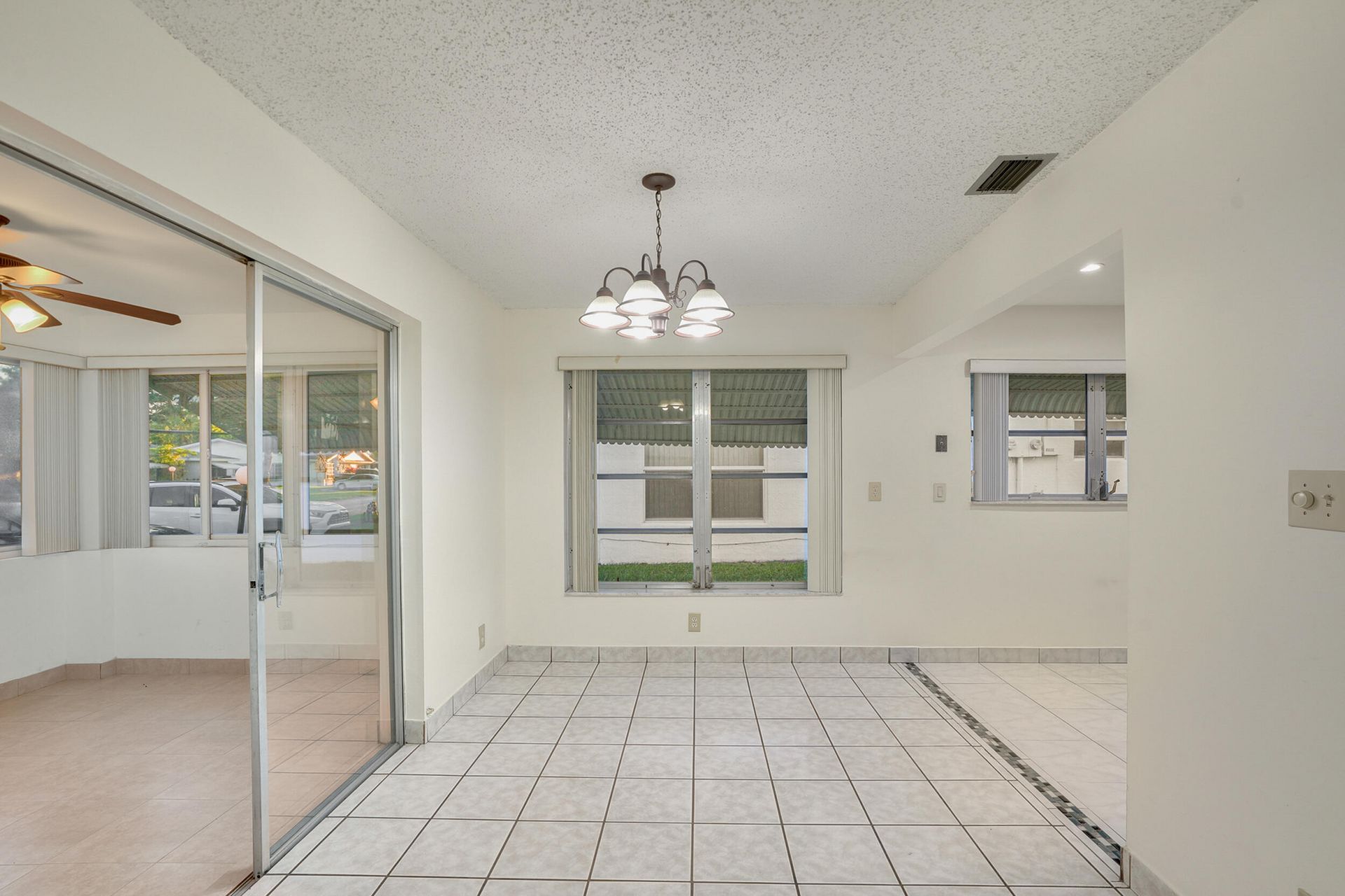 8547 NW 12th Street, Unit #a182, Plantation, FL 33322 Photo