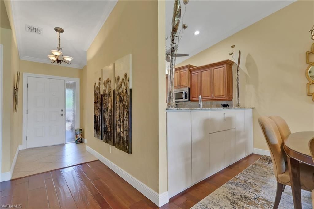 206 Foxtail Ct, Unit 2-206, Naples, FL 34104 Photo