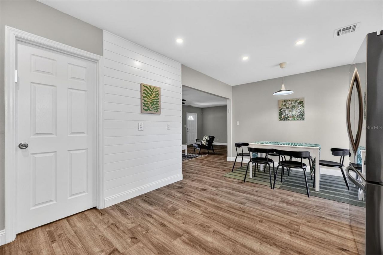 2806 Upper Tangelo Drive, Sarasota, FL 34239 Photo