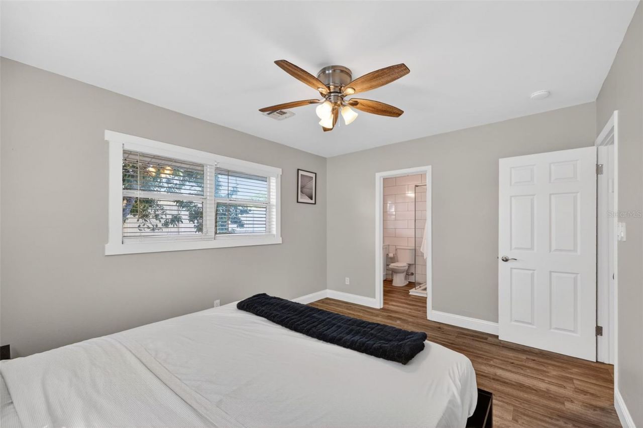 2806 Upper Tangelo Drive, Sarasota, FL 34239 Photo