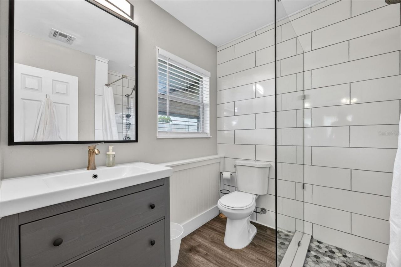 2806 Upper Tangelo Drive, Sarasota, FL 34239 Photo