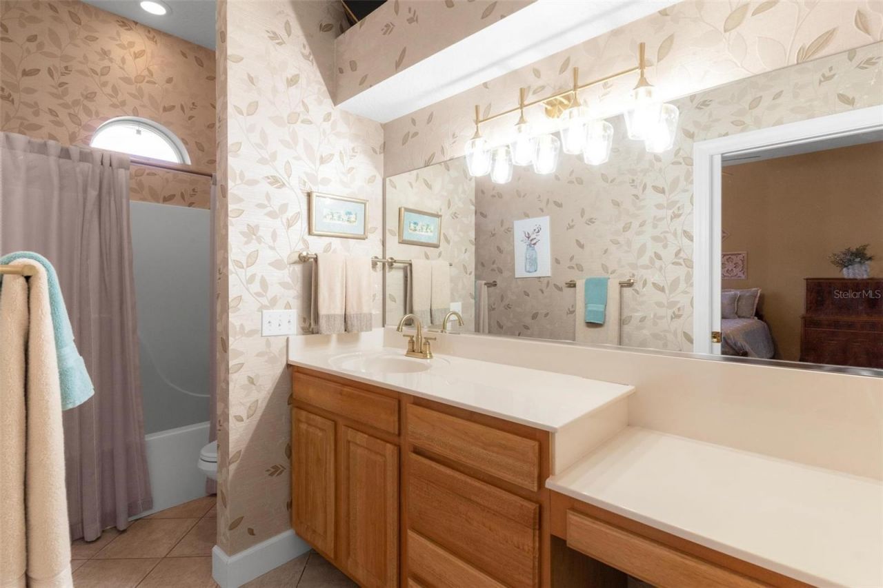 926 Hawk Landing, Fruitland Park, FL 34731 Photo