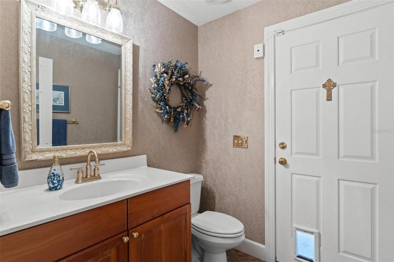 926 Hawk Landing, Fruitland Park, FL 34731 Photo