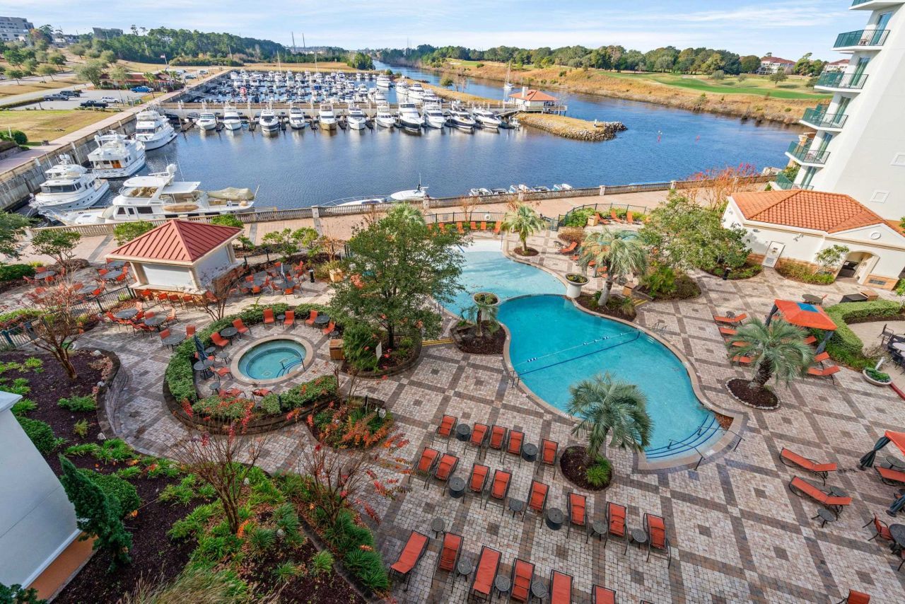 8121 Amalfi Pl.  Photo 27