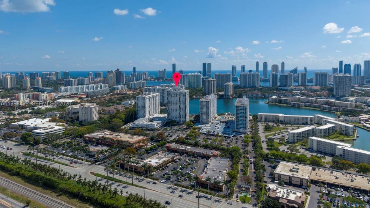 2750 NE 183rd St , Unit 806, Aventura, FL 33160 Photo