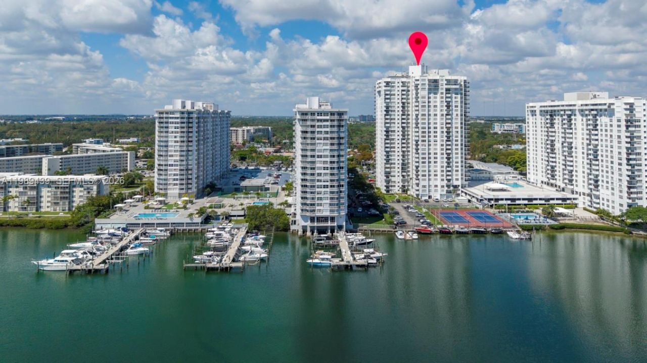 2750 NE 183rd St , Unit 806, Aventura, FL 33160 Photo