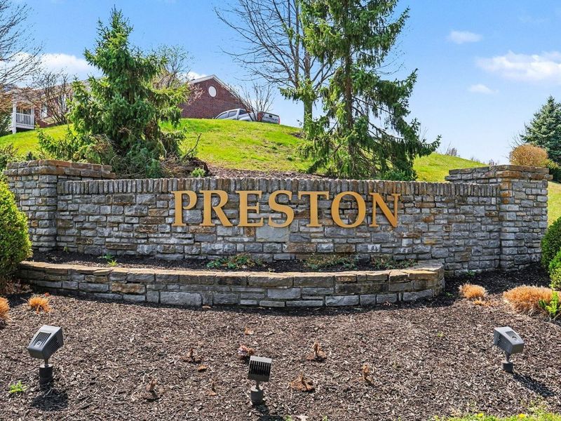 1305 Rubyhill Lane, Florence, KY 41042 Photo 2