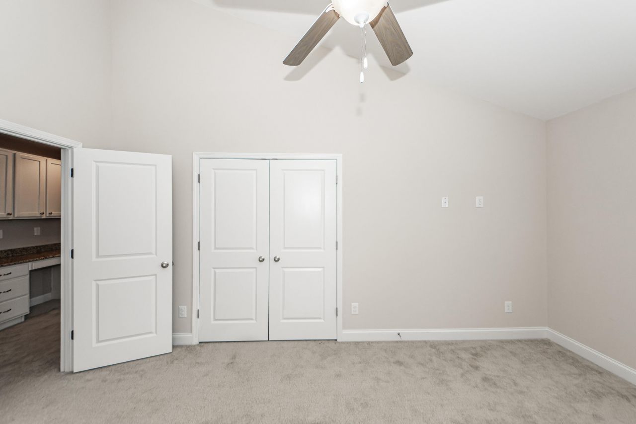 2052 Promenade Court Photo 32