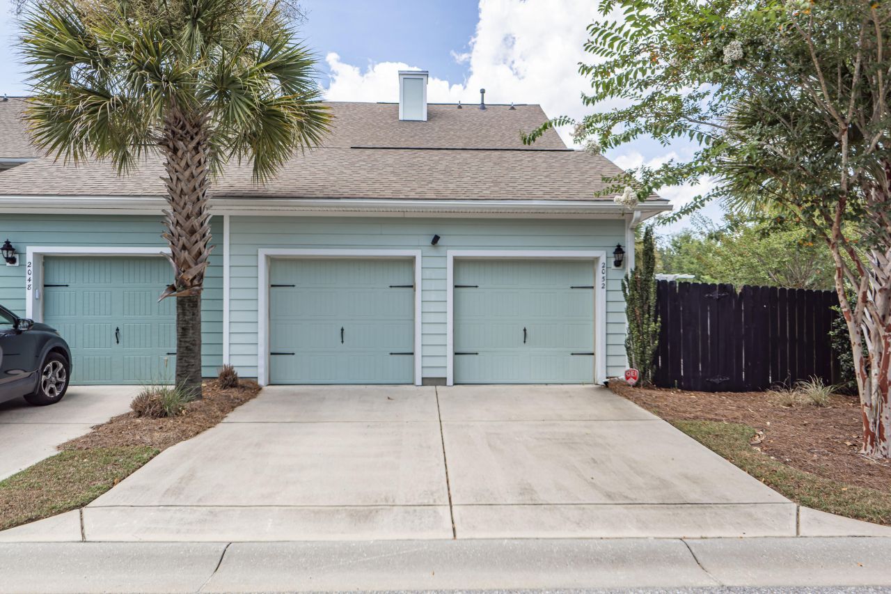 2052 Promenade Court Photo 41