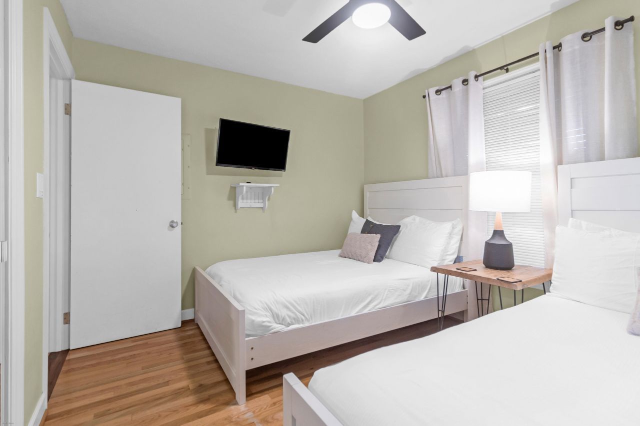 312 W Cooper Avenue Photo 34