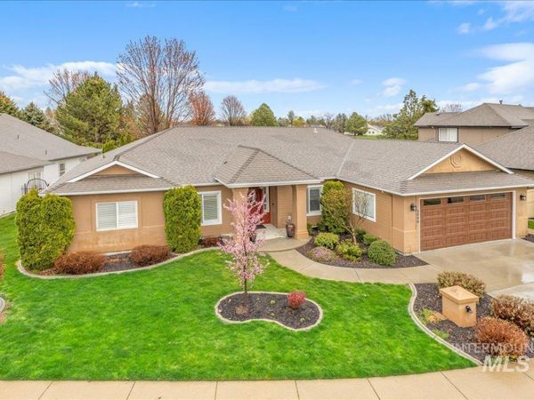 2898 Silverleaf Way, Meridian, ID 83646