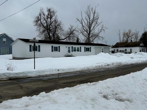 1107 Randolph Street, Cheboygan, MI 49721