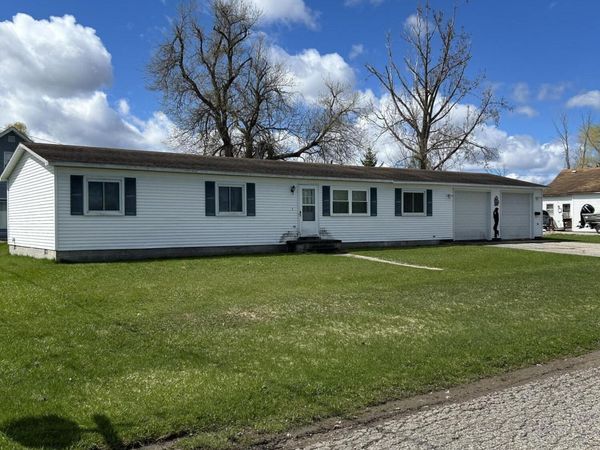 1107 Randolph Street, Cheboygan, MI 49721