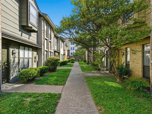 1371 S 11th Street, Waco, TX 76706