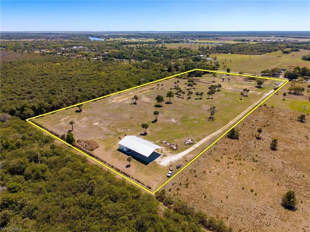 18020 Caloosa Ridge Rd, Alva, FL 33920 Photo