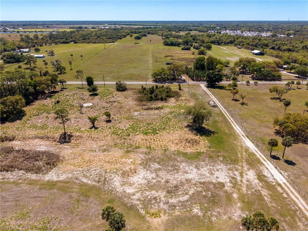 18020 Caloosa Ridge Rd, Alva, FL 33920 Photo