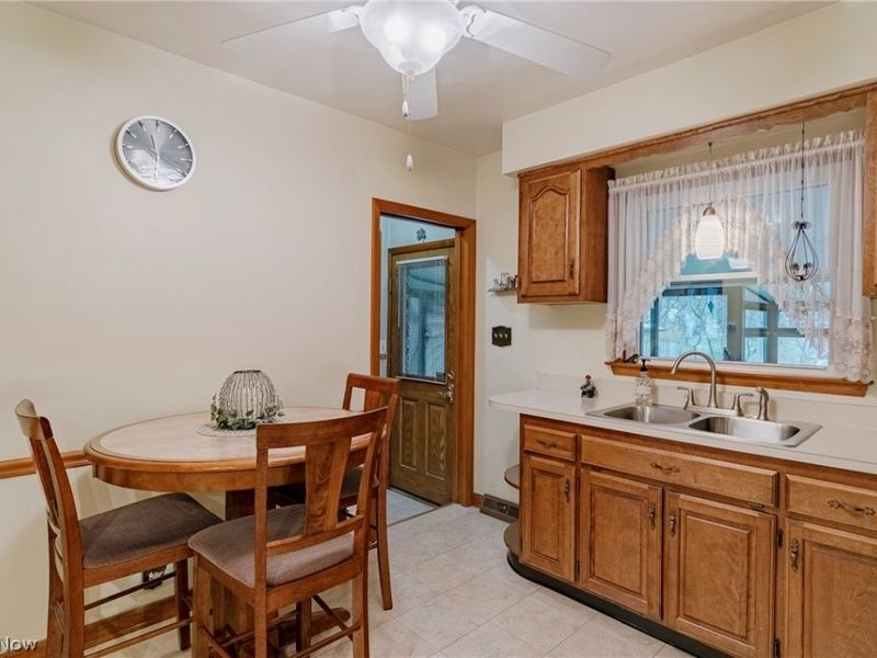 23 Thames Avenue, Bedford, OH 44146 Photo 10