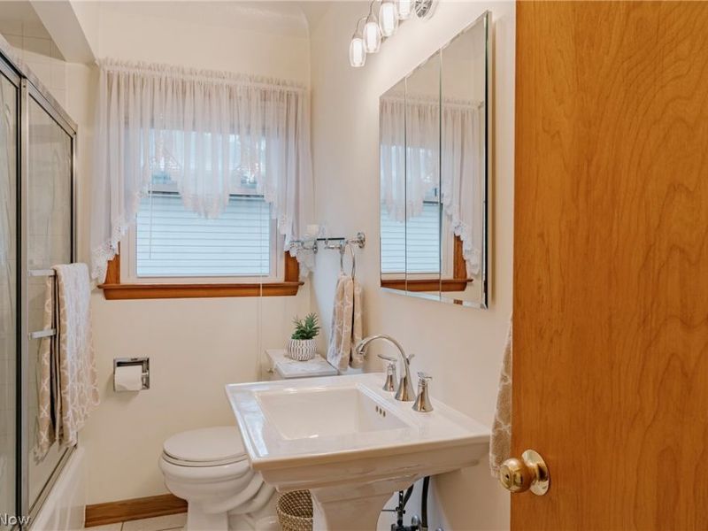 23 Thames Avenue, Bedford, OH 44146 Photo 15