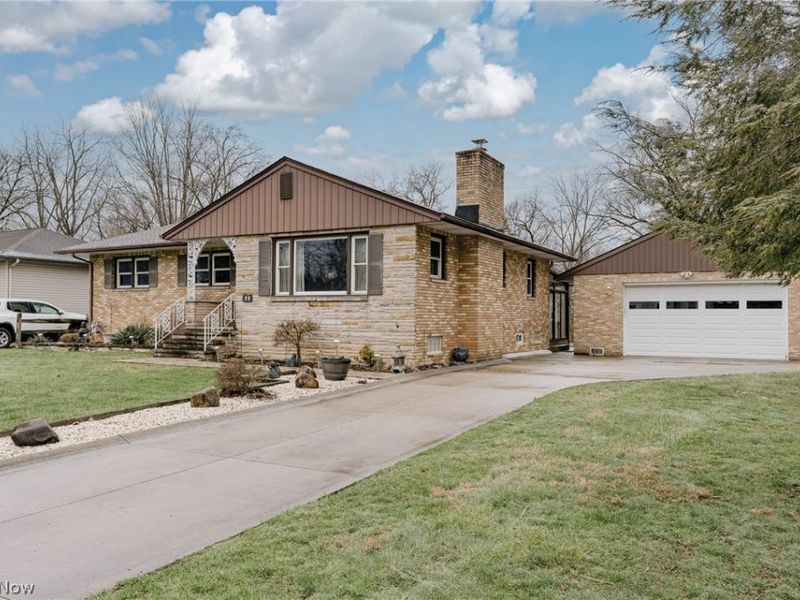 23 Thames Avenue, Bedford, OH 44146 Photo 2