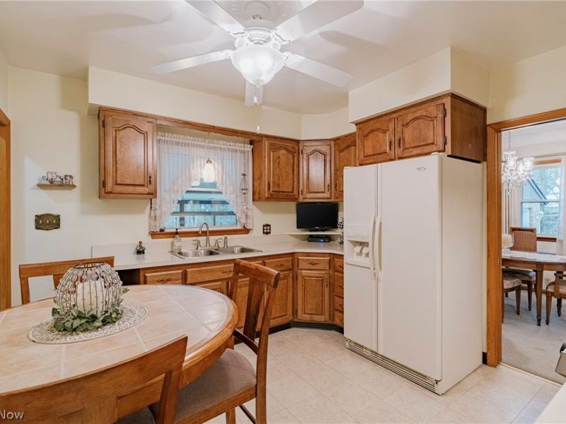 23 Thames Avenue, Bedford, OH 44146 Photo 9