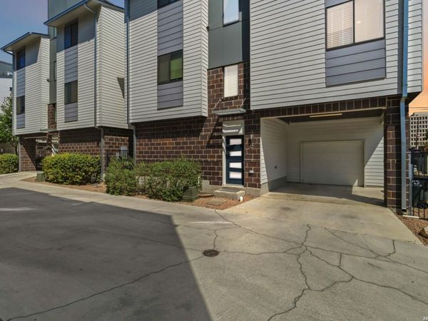 303 W Cypress Unit 101, San Antonio, TX 78212