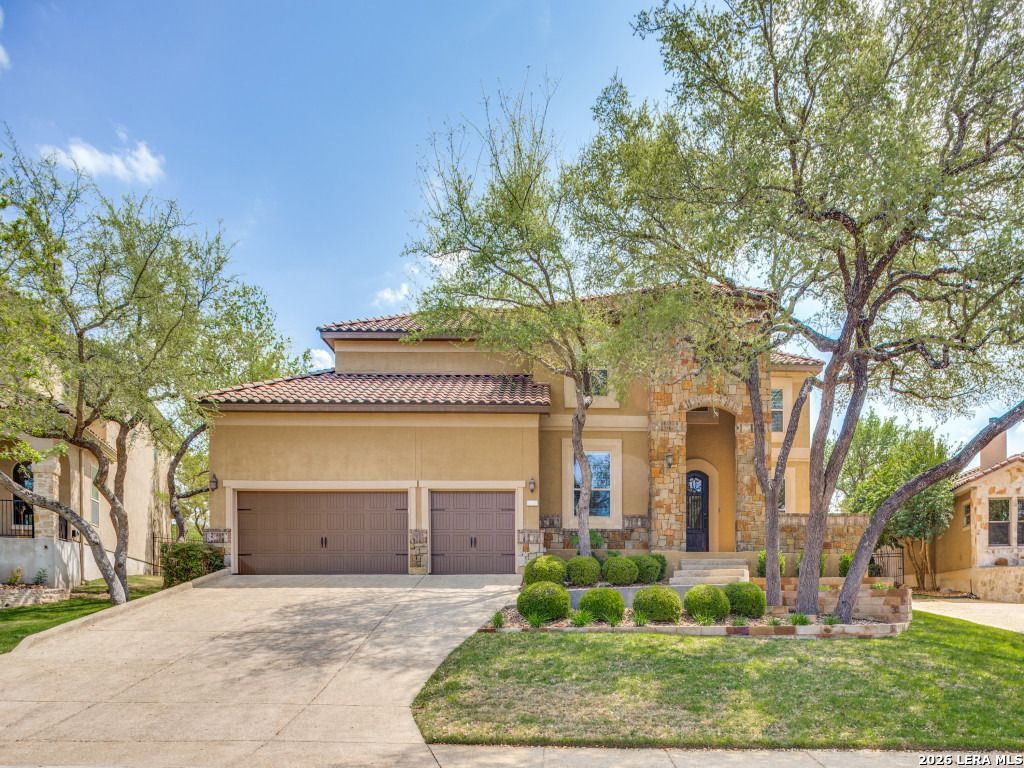 25331 Estancia Circle, San Antonio, TX 78260 Main Photo