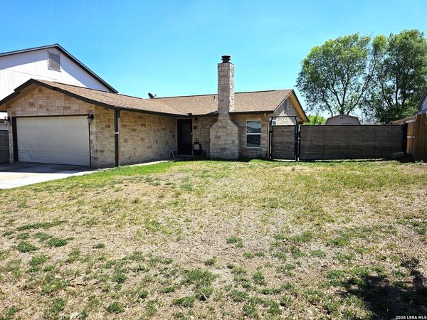 9406 Sugarloaf, San Antonio, TX 78245