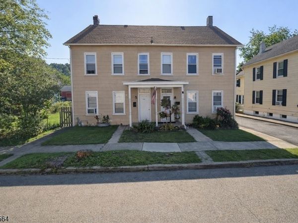 112 Broad St, Phillipsburg, NJ 08865