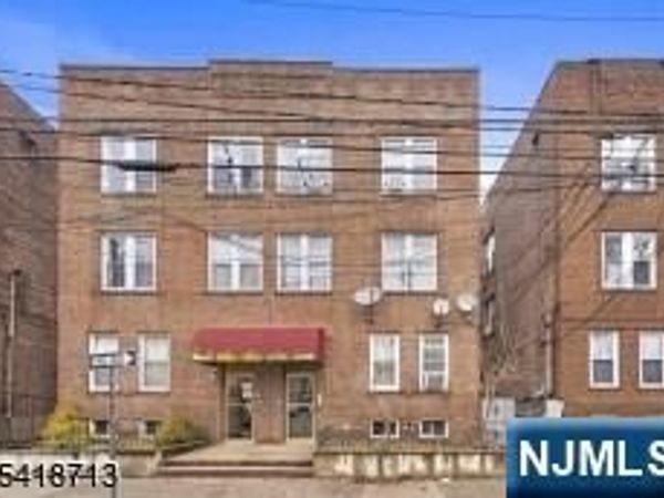 250 Clendenny Avenue 4, Unit 4, JERSEY CITY, NJ 07304