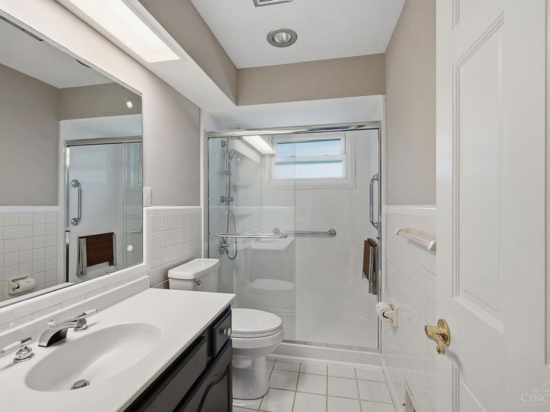 6683 Greentree Drive, Springfield Twp., OH 45224 Photo 35