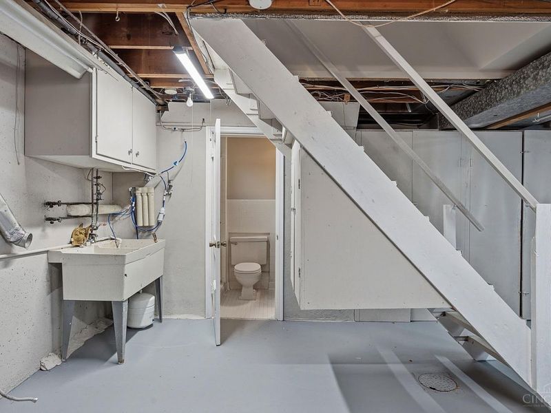 6683 Greentree Drive, Springfield Twp., OH 45224 Photo 38