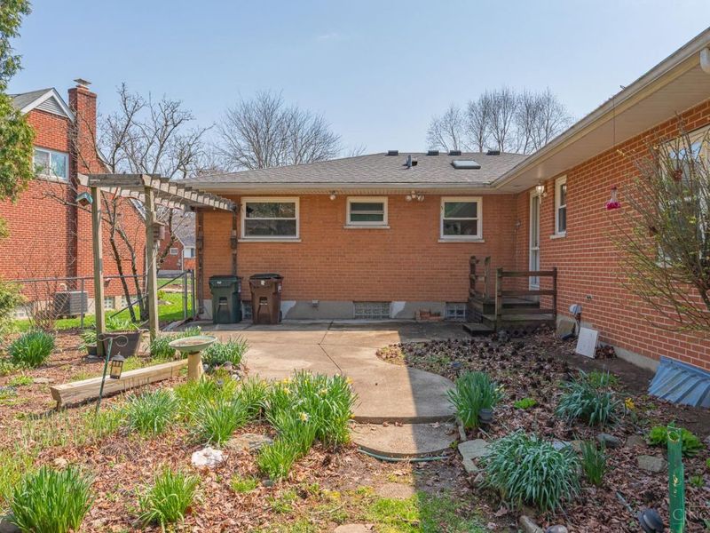 6683 Greentree Drive, Springfield Twp., OH 45224 Photo 42