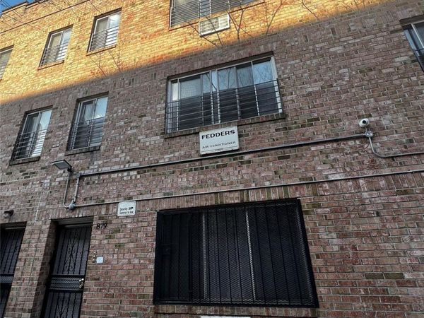 879 E 178th Street , Bronx, NY 10460