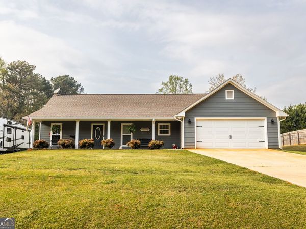 130 Salem Meadow Way, Covington, GA 30016