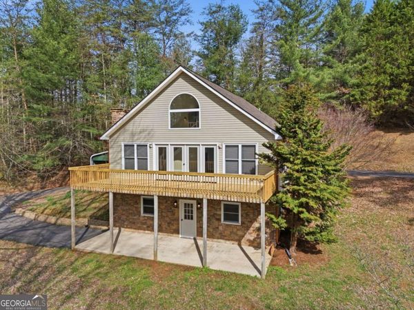 3015 Bear Lane, Hiawassee, GA 30546
