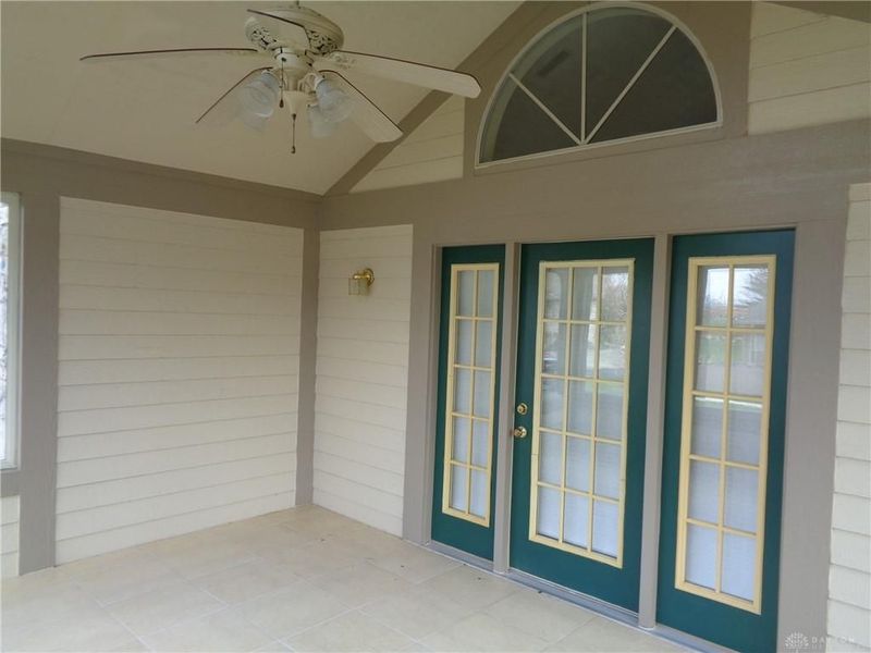 80 Villa Pointe Drive, Springboro, OH 45066 Photo 18