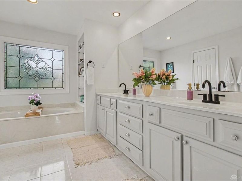 8272 Eagle Ridge Drive, West Chester, OH 45069 Photo 27