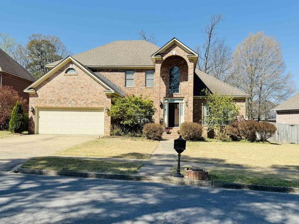 17 Chatel Drive, Little Rock, AR 72223