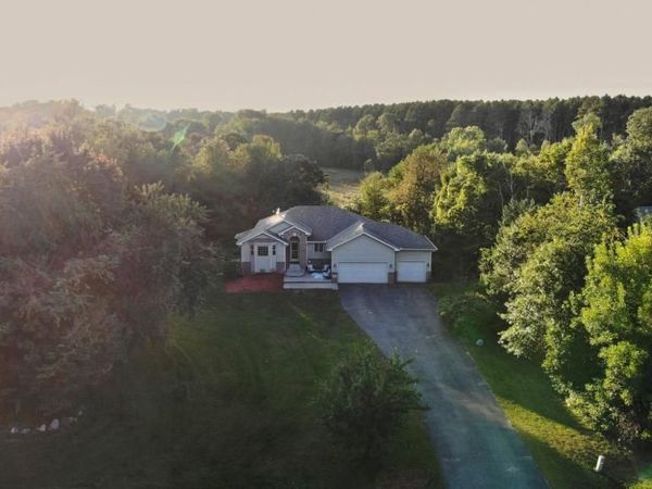 27230 Bayshore Drive, Isanti, MN 55040