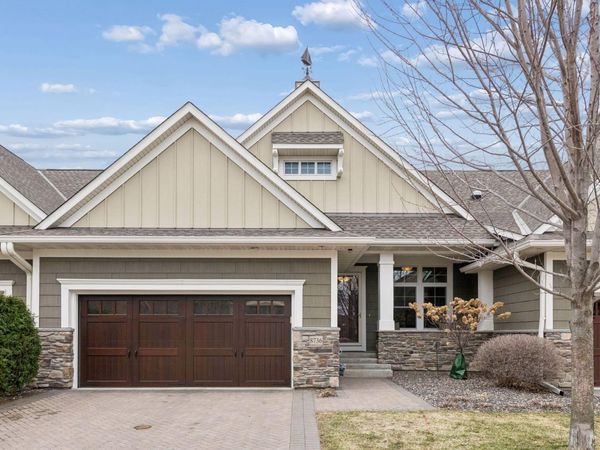 8736 Lake Riley Drive , Chanhassen, MN 55317