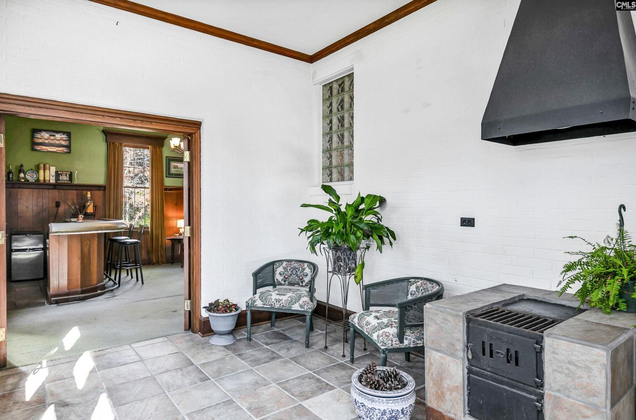 2411 Springdale Drive  Photo 44