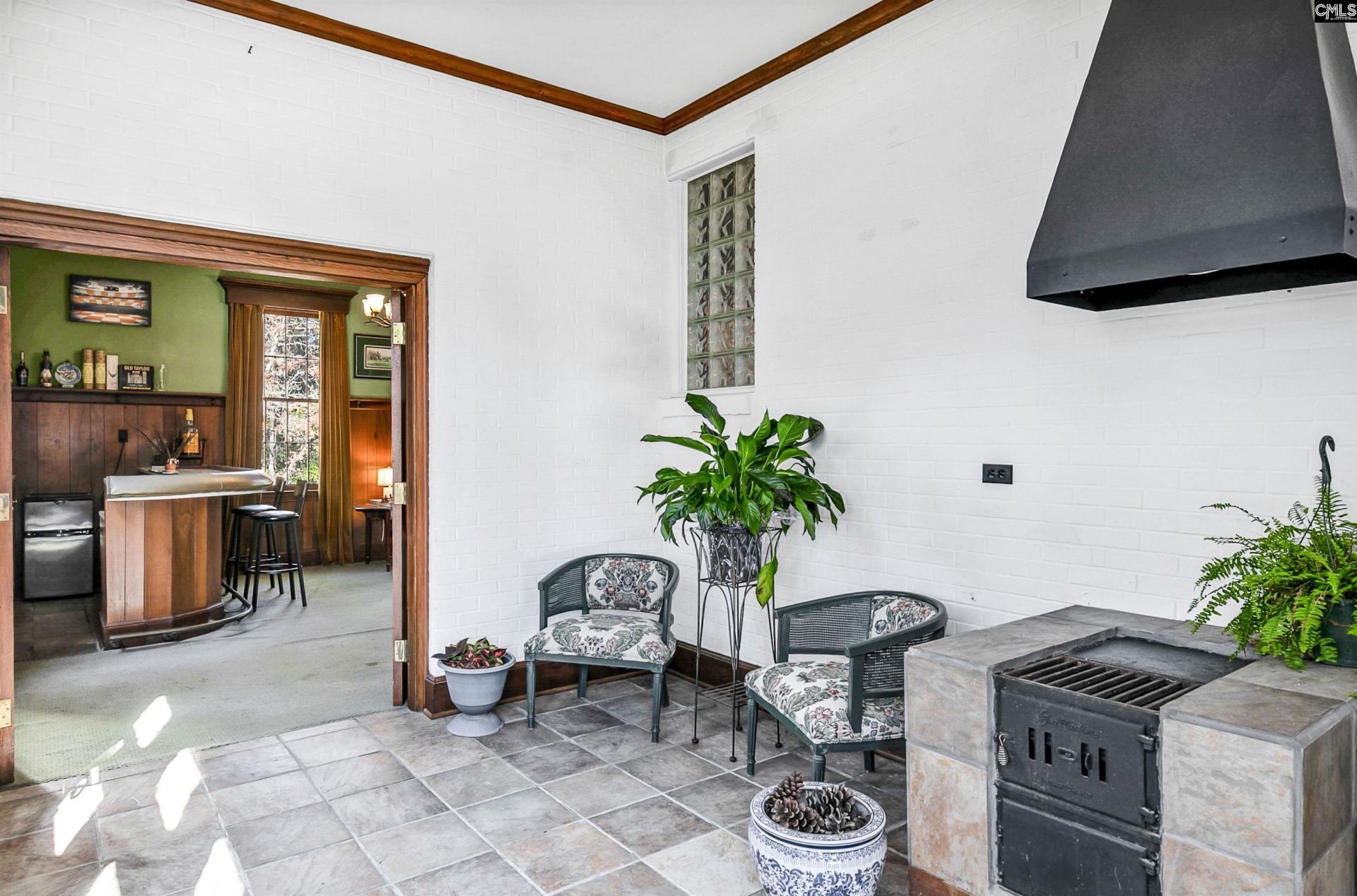 2411 Springdale Drive Photo 45