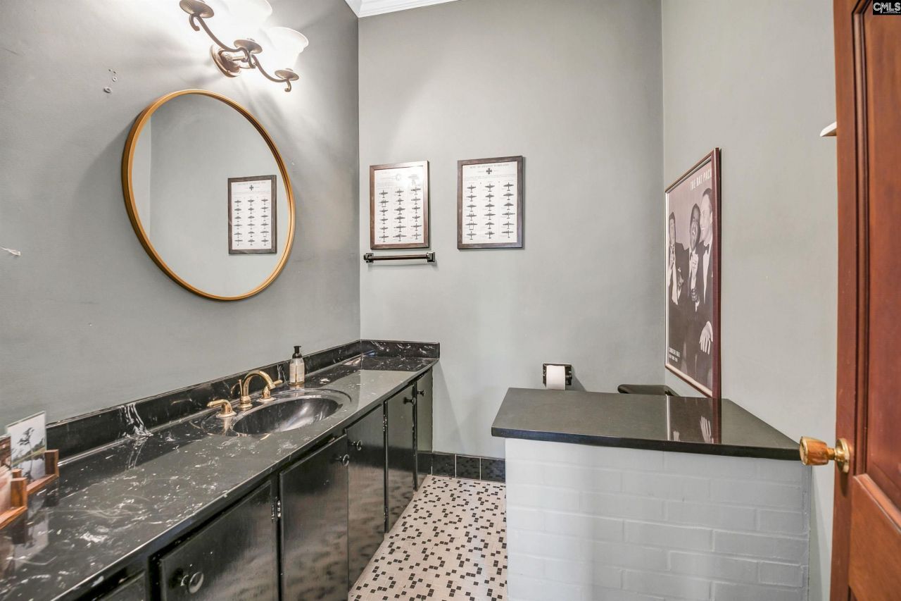 2411 Springdale Drive  Photo 55