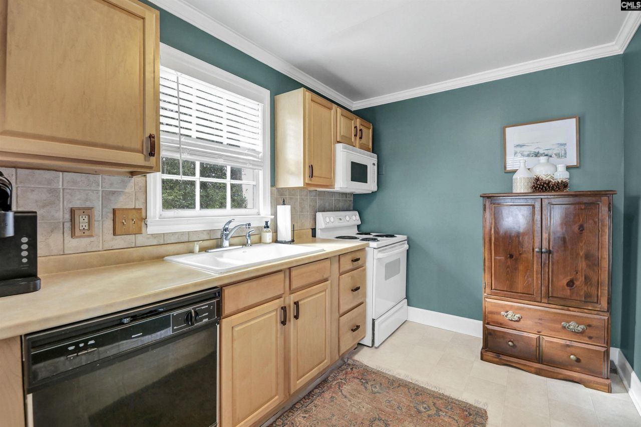 2411 Springdale Drive  Photo 82