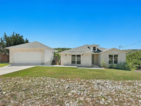 4112 Rockwood DR, Lago Vista, TX 78645