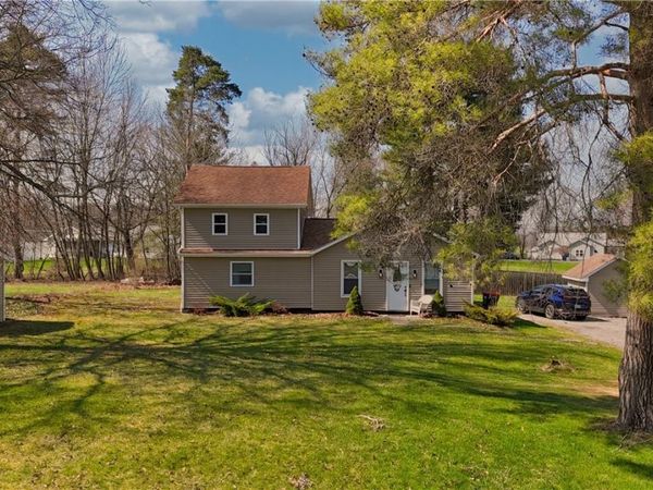 819 Fairfield Avenue, Columbiana, OH 44408