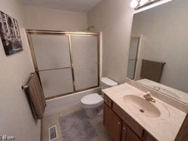 2041 Marsh Lane, Painesville Township, OH 44077 Photo 11